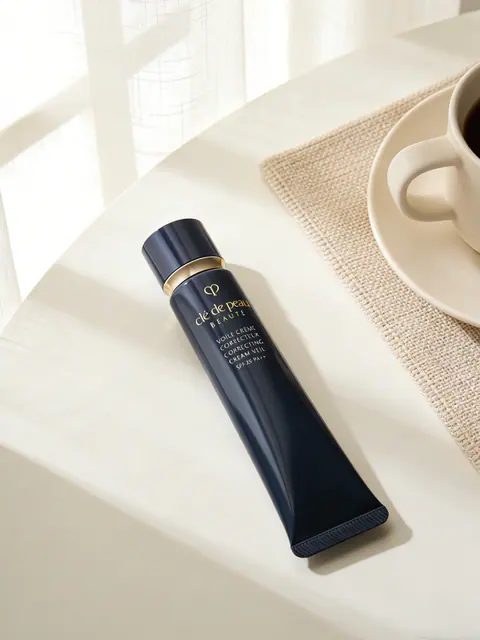 cle de peau Beauté 肌膚之鑰光采無瑕妝前凝霜  圖片 2